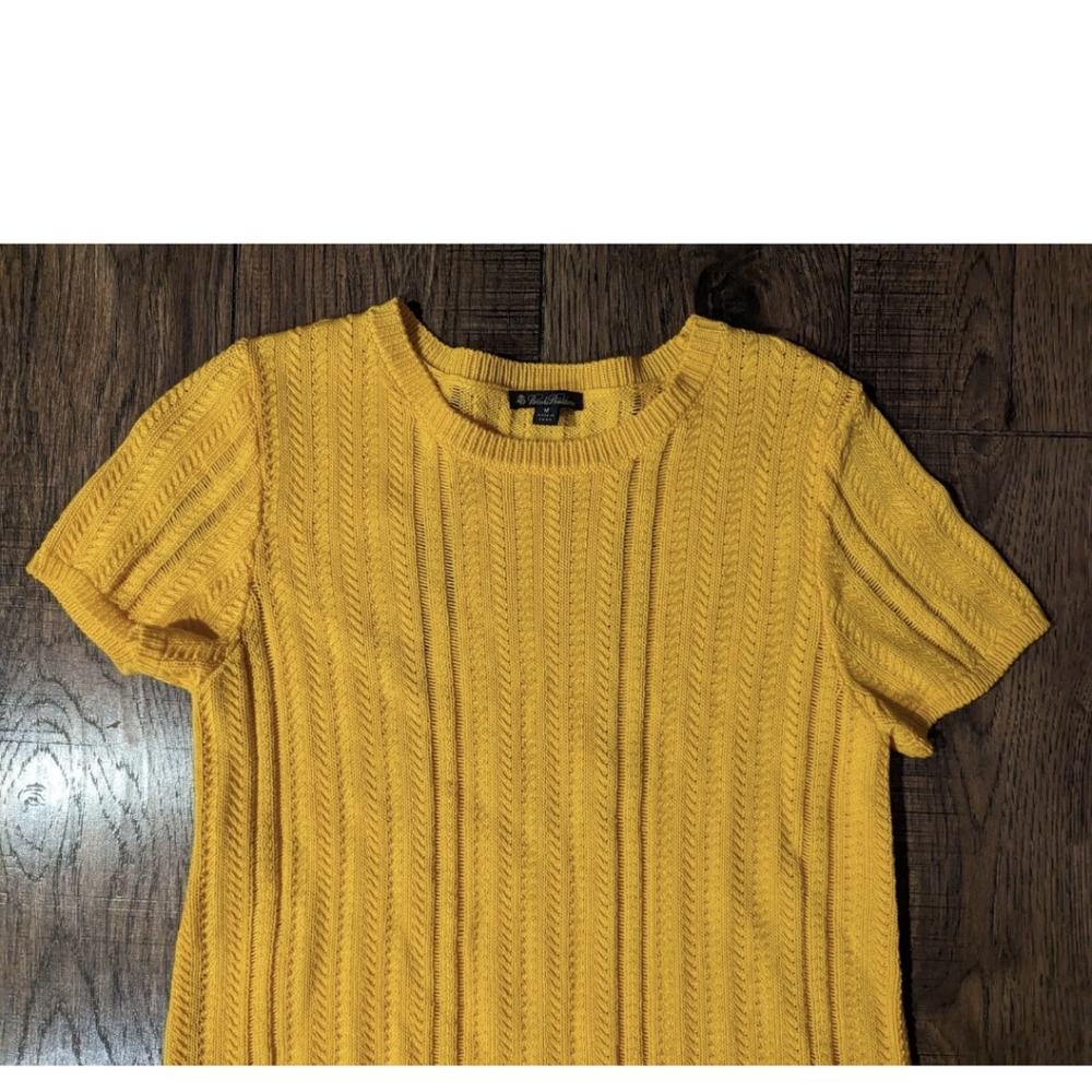 Brooks Brothers Sweater Womens Medium Goldenrod Short Sleeve Blouse 100% Cotton - Picture 2 of 14